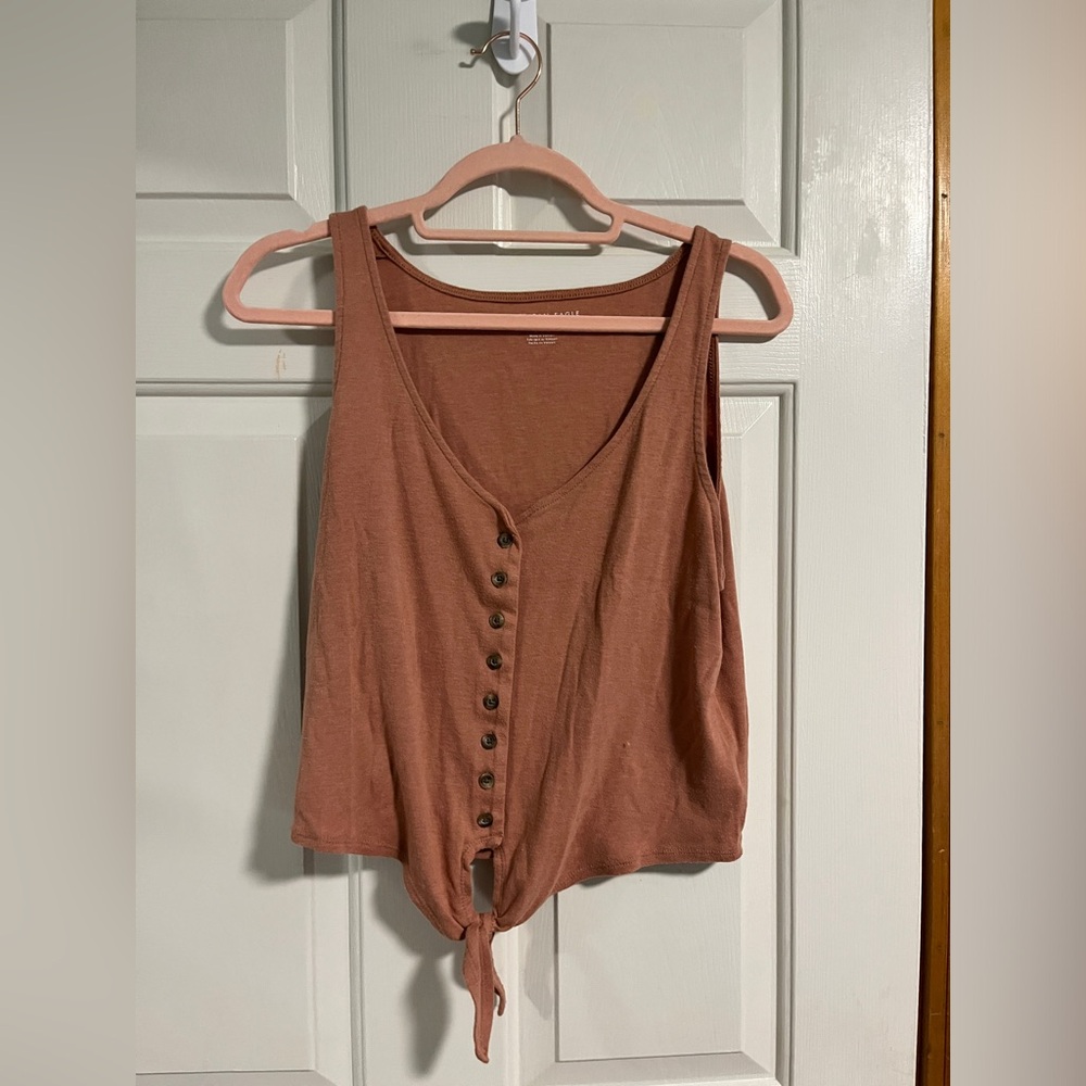 GOOD CONDITION- Coral/ Rust Tank Top w/ buttons!